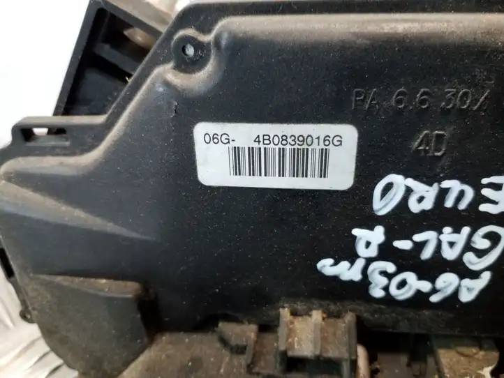 Audi A6 S6 C5 4B (2001 - 2004) 4B0839016G Замок задней двери — фото 4