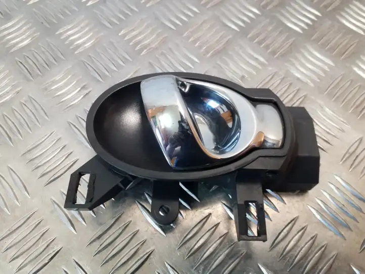 Nissan Juke I F15 (2010 - 2018) Внутренняя ручка двери — фото 3