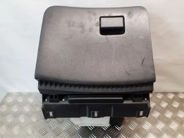 Nissan Juke I F15 (2010 - 2018) 685201KN0A Вещевой ящик — фото 1