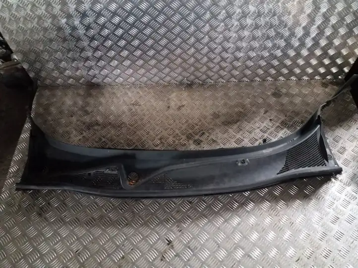Nissan Juke I F15 (2010 - 2018) 668621KE0A Жабо стеклоочистителей — фото 2