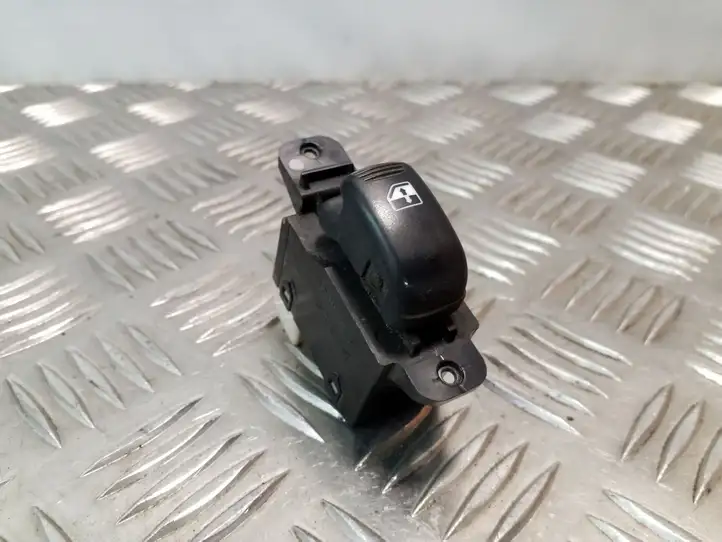 Hyundai Santa Fe (2000 - 2005) 935753C010 Блок кнопок стеклоподъемников — фото 1