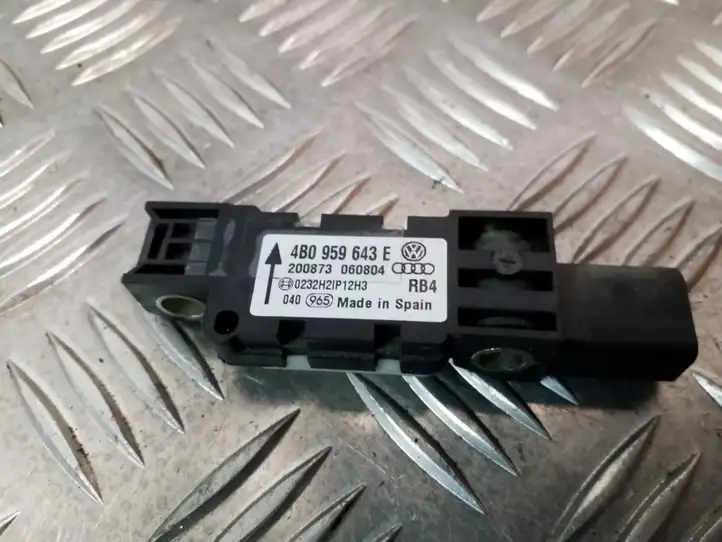 Audi A3/S3 8P (2003 - 2005) 4B0959643E Датчик удара SRS — фото 2