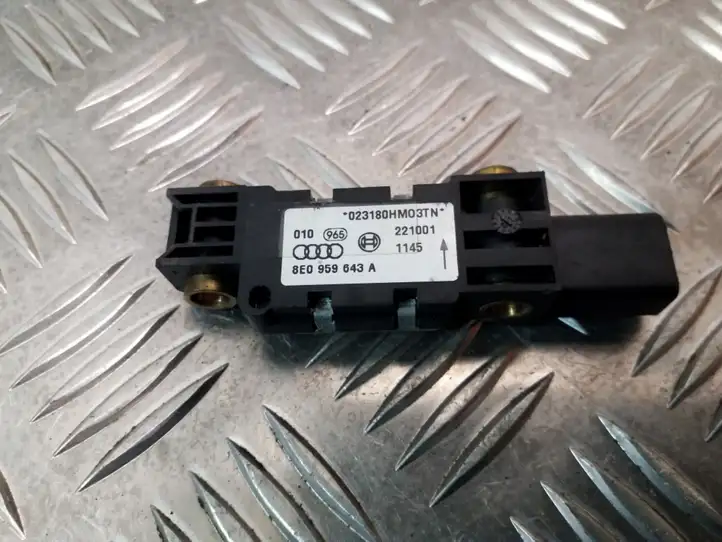 Audi A4 S4 B6 8E 8H (2000 - 2006) 8E0959643A Датчик удара SRS — фото 2