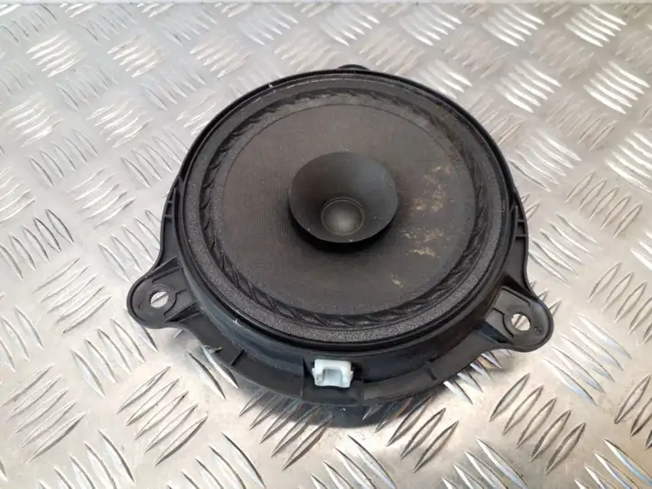 Nissan Juke I F15 (2010 - 2018) 28156EE500 Динамики задних дверей — фото 1
