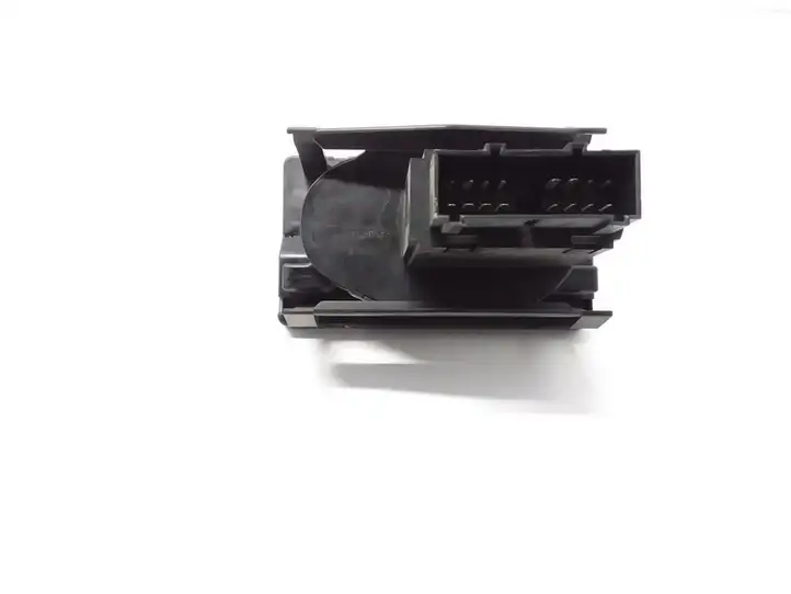 Ford Mondeo Mk III (2000 - 2007) 1S7T13A024BB Включатель фонарей — фото 2