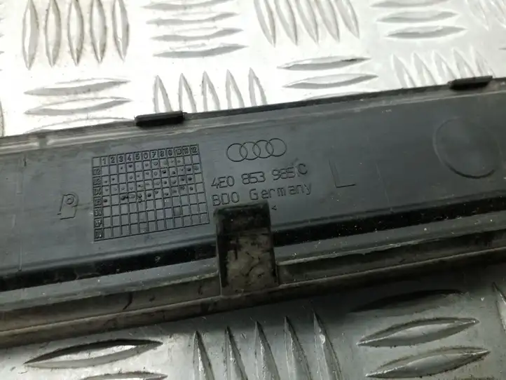 Audi A8 S8 D3 4E (2005 - 2007) 4E0853985C Наружная отделка переднего порога — фото 5