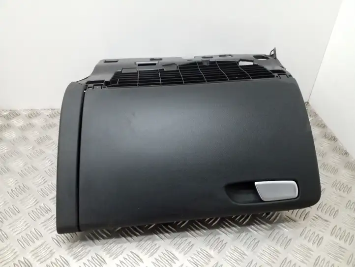 Audi A4 S4 B8 8K (2007 - 2011) 8K1857035B Бардачок в сборе — фото 1