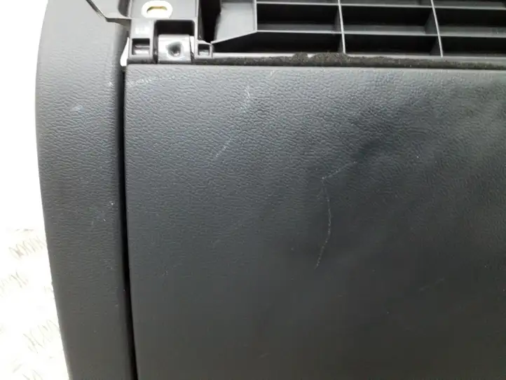 Audi A4 S4 B8 8K (2007 - 2011) 8K1857035 Бардачок в сборе — фото 9