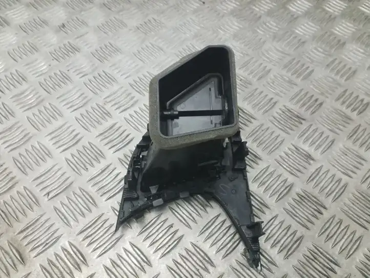 Seat Leon (5F) (2012 - 2019) 5F1820901D Боковой воздушный дефлектор — фото 2
