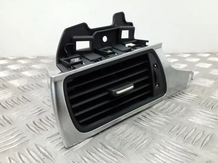 Audi A6 C7 (2011 - 2014) 4G1820901 Боковой воздушный дефлектор — фото 1