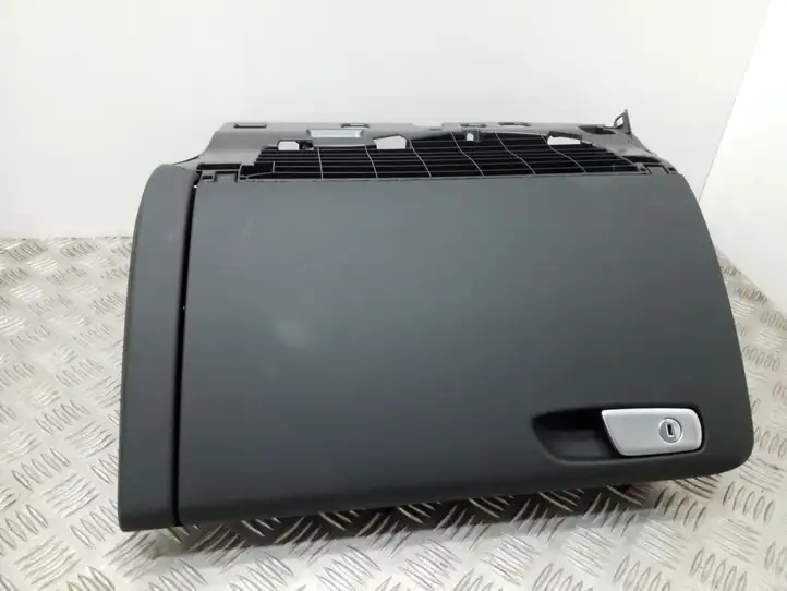 Audi A4 S4 B8 8K (2007 - 2011) 8K1857035B Бардачок в сборе — фото 1