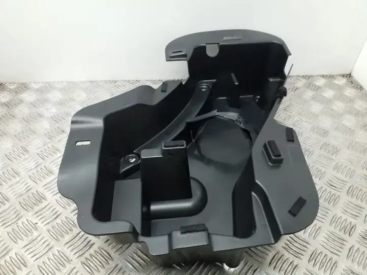 Volkswagen Tiguan (2007 - 2011) 5N0012115C Ящик для инструментов — фото 1