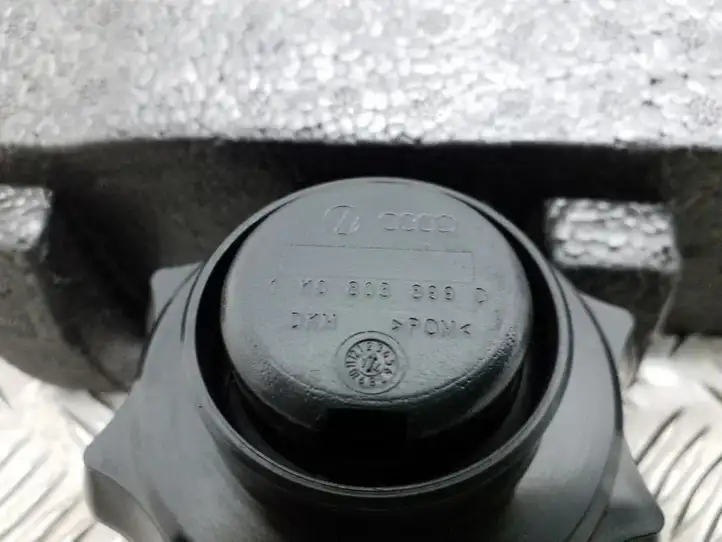 Seat Leon (5F) (2012 - 2019) 5F9012109A Ящик для инструментов — фото 7