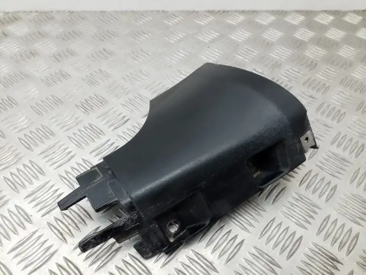 Audi A4 S4 B6 8E 8H (2000 - 2006) 8E0853579B Отделка заднего порога — фото 2