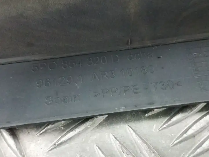 Seat Altea XL (2004 - 2015) 5P0854542H Накладка стоек лобового стекла — фото 5
