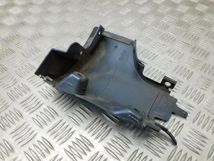 Audi A4 S4 B6 8E 8H (2000 - 2006) 8E0853579B Отделка заднего порога — фото 2