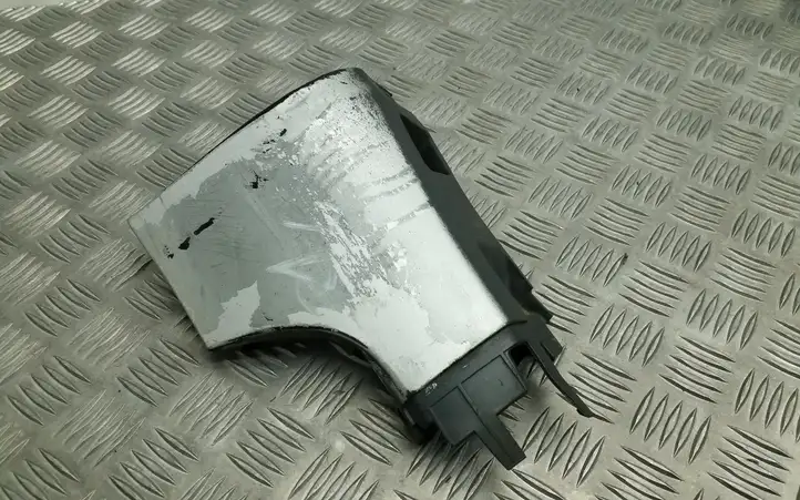 Audi A4 S4 B6 8E 8H (2000 - 2006) 8E0853579B Отделка заднего порога — фото 2