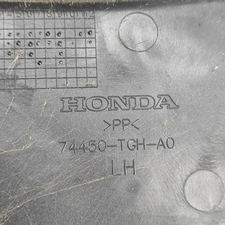 Honda Civic X (2016 - 2021) 74450TGHA0 Молдинг заднего крыла — фото 7