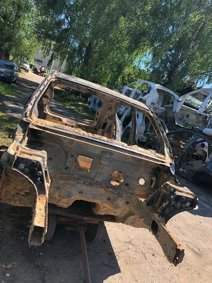 BMW X2 U10 Передняя часть кузова — фото 2