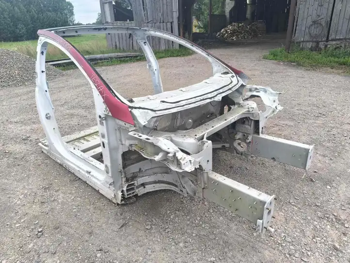 Tesla Model X (2015 - 2021) Передняя часть кузова — фото 1