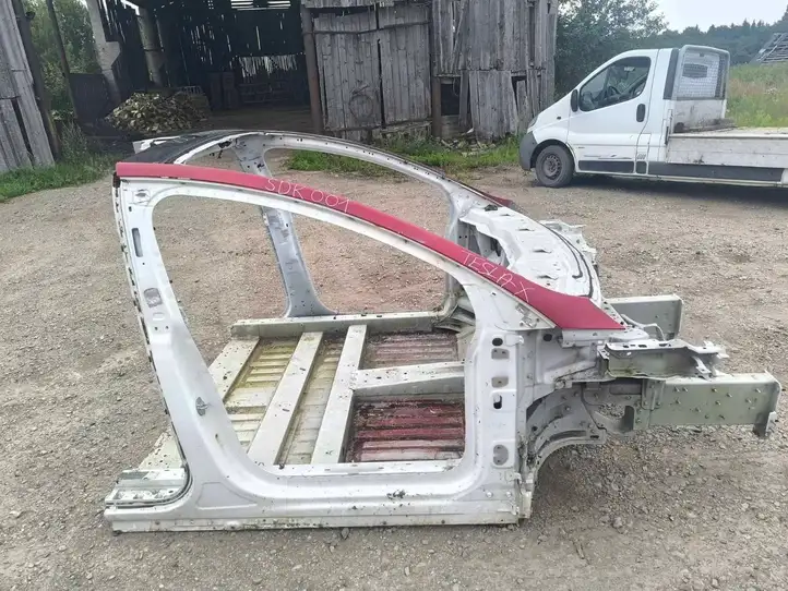 Tesla Model X (2015 - 2021) Передняя часть кузова — фото 2