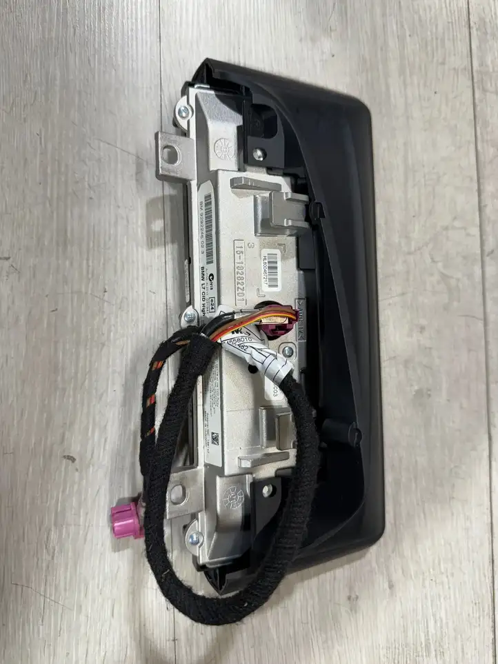 BMW 1 F20 F21 (2011 - 2019) 9327318 Магнитола / мультимедийная система — фото 5