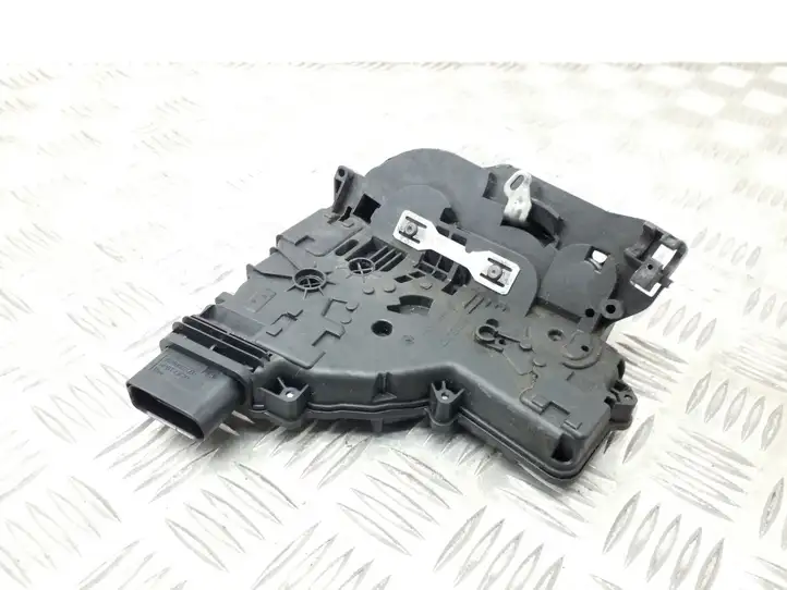 Volkswagen Sharan (2010 - 2015) 7N0839015B Замок раздвижной двери — фото 1