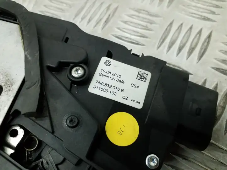Volkswagen Sharan (2010 - 2015) 7N0839015B Замок раздвижной двери — фото 2