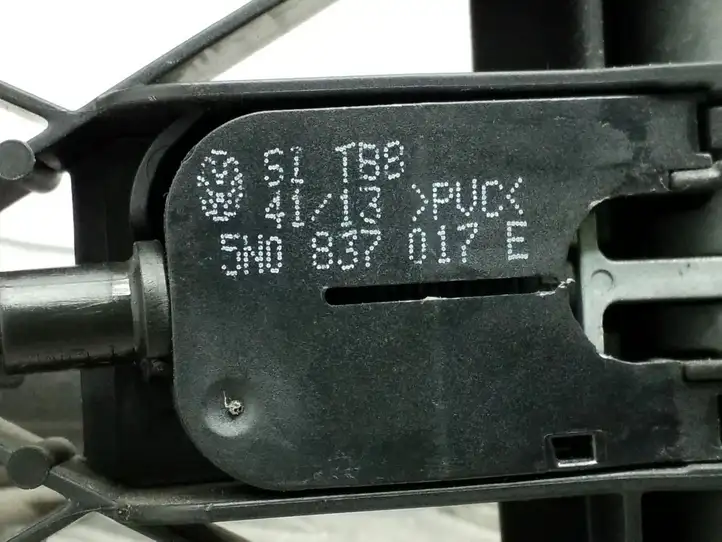 Volkswagen Tiguan (2011 - 2016) 5N0837017E Наружная ручка двери — фото 4