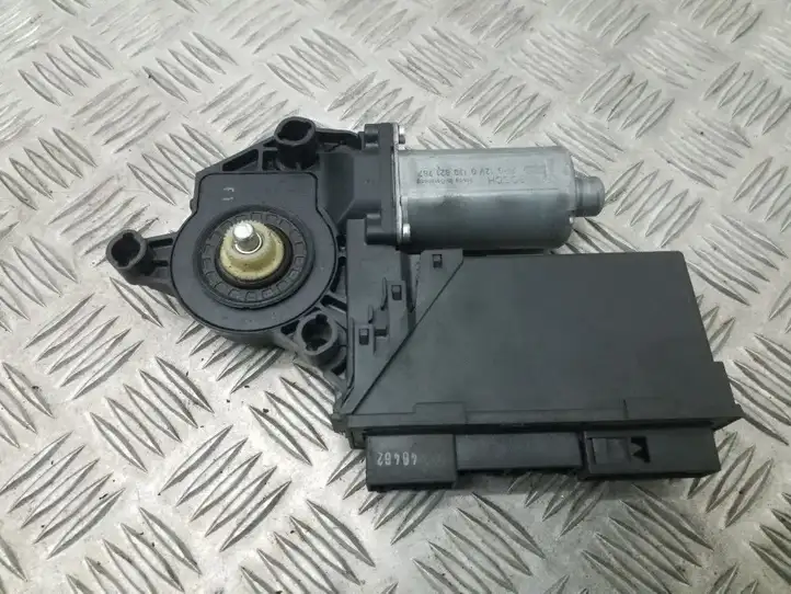 Audi A4 S4 B6 8E 8H (2000 - 2006) 8E0959801A Стеклоподъемник задней двери — фото 5