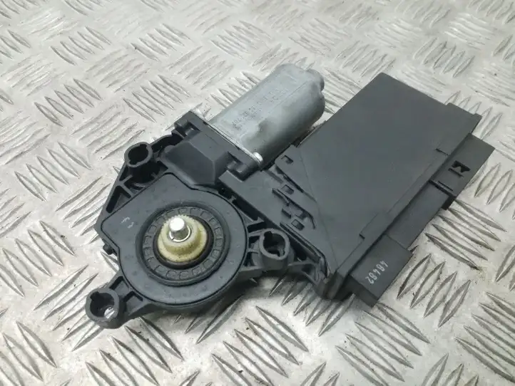 Audi A4 S4 B6 8E 8H (2000 - 2006) 8E0959801A Стеклоподъемник задней двери — фото 6