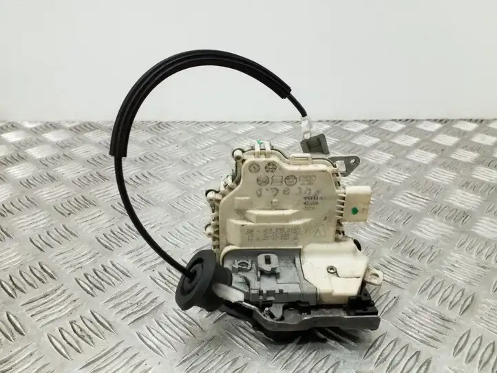 Audi A4 S4 B8 8K (2007 - 2011) 8K0839016C Замок задней двери — фото 1