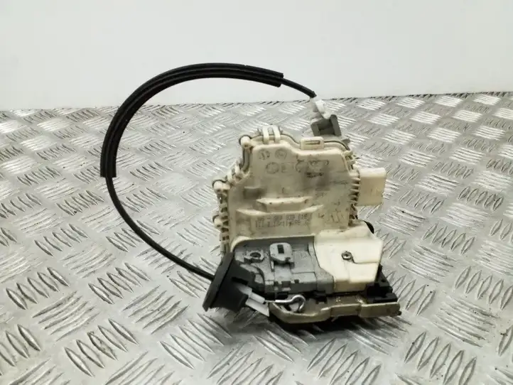 Audi A4 S4 B8 8K (2007 - 2011) 8K0839016C Замок задней двери — фото 3