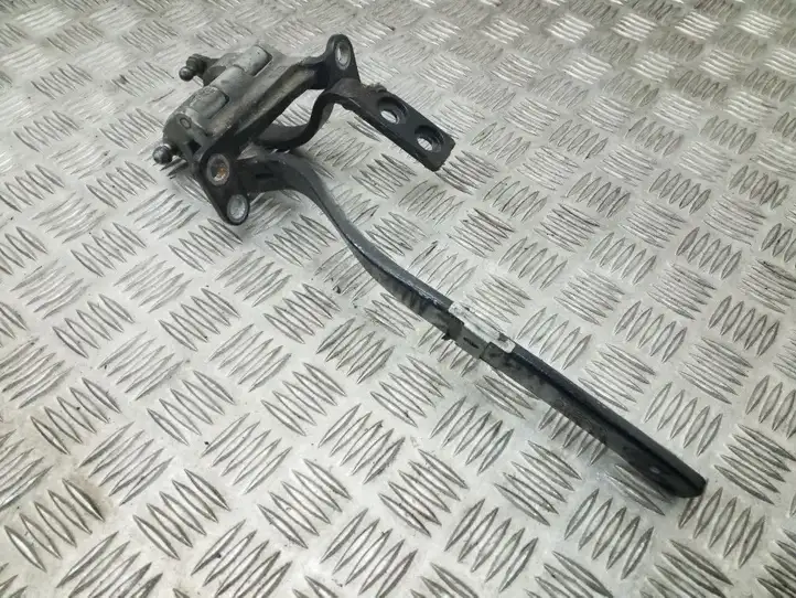 Volkswagen Touareg I (2002 - 2010) 7L6827301A Петли крышки багажника — фото 1