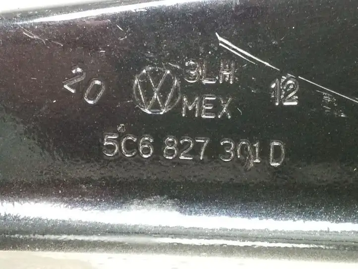 Volkswagen Jetta VI (2011 - 2018) 5C6827301D Петли крышки багажника — фото 3