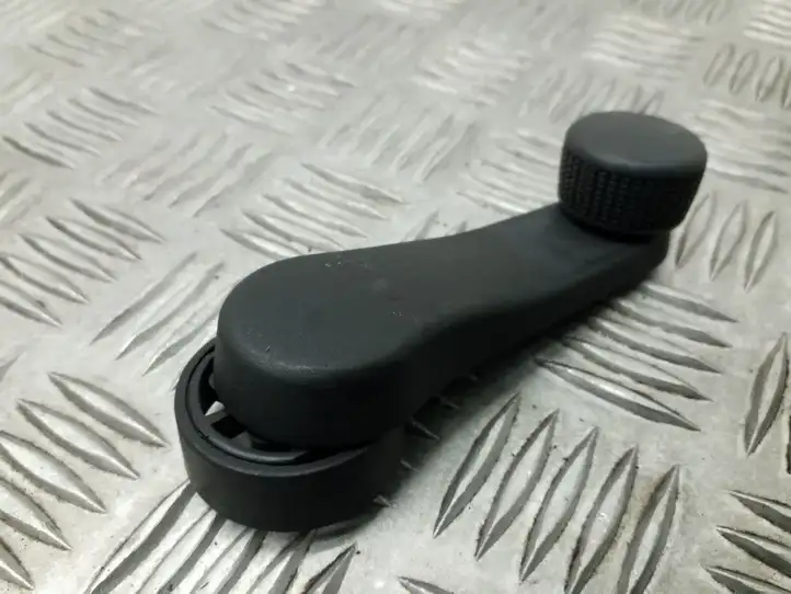 Seat Leon (1P) (2005 - 2012) 6Q0837581A Ручка стеклоподъемника — фото 4