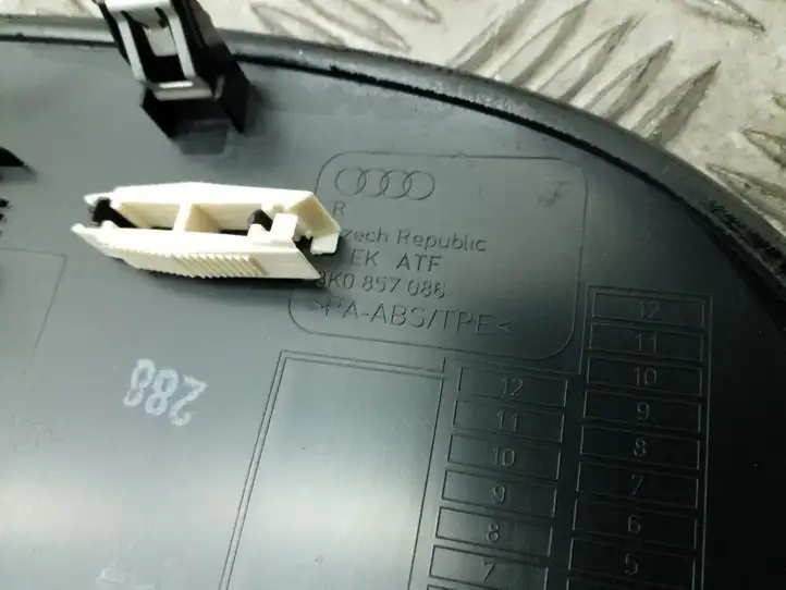 Audi A4 S4 B8 8K (2007 - 2011) 8K0857086 Боковая отделка панели приборов — фото 4