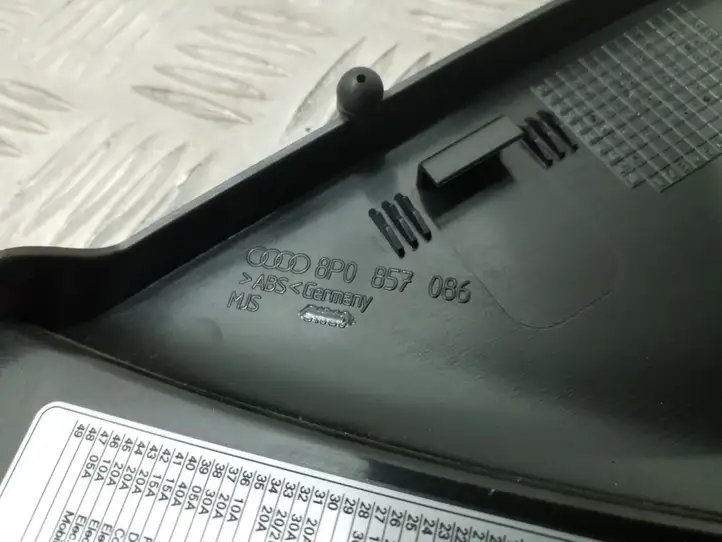 Audi A3/S3 8P (2008 - 2013) 8P0857086 Боковая отделка панели приборов — фото 2
