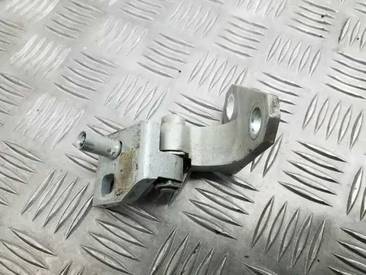 Volkswagen Golf VI (2009 - 2013) 1K0831401M Верхняя петля передней двери — фото 2