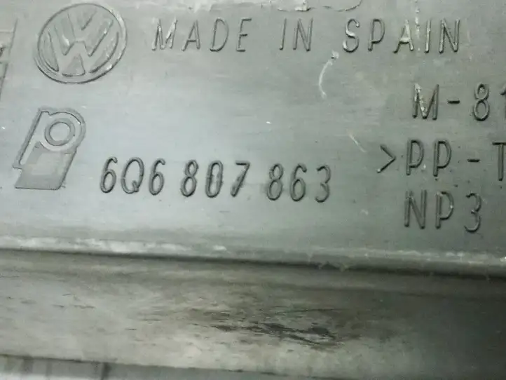 Volkswagen Polo (2001 - 2005) 6Q6807863 Кронштейн заднего бампера — фото 3