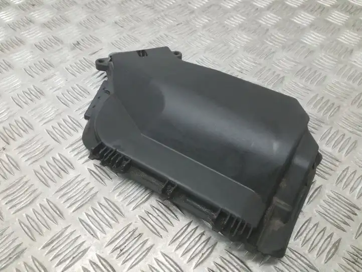 Seat Leon (5F) (2012 - 2019) 8K2907613A Крышка ящика предохранителей — фото 3