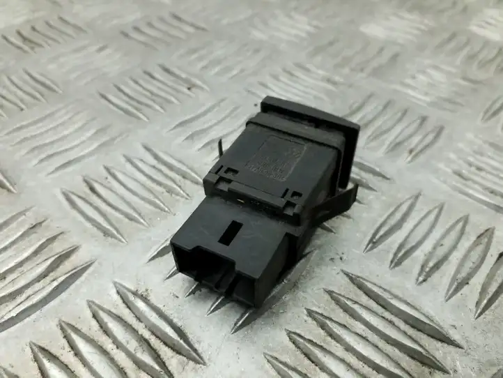 Volkswagen Polo (2001 - 2005) 6Q0959621 Кнопка обогрева стекла — фото 4