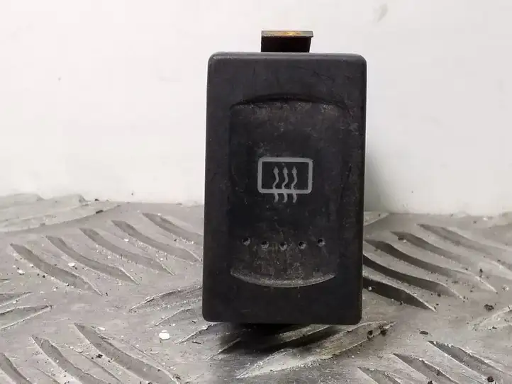 Volkswagen PASSAT B5.5 (2001 - 2005) 3B0959621C Кнопка обогрева стекла — фото 1