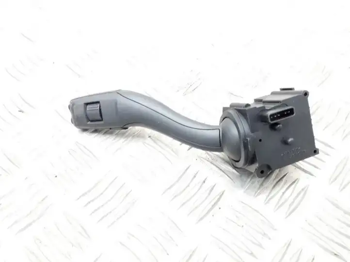 Audi A4 S4 B6 8E 8H (2000 - 2006) 4E0953503B Переключатель стеклоочистителей — фото 2