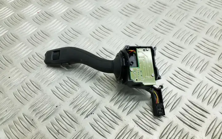 Audi A3/S3 8P (2008 - 2013) 8P0953519E Переключатель стеклоочистителей — фото 4