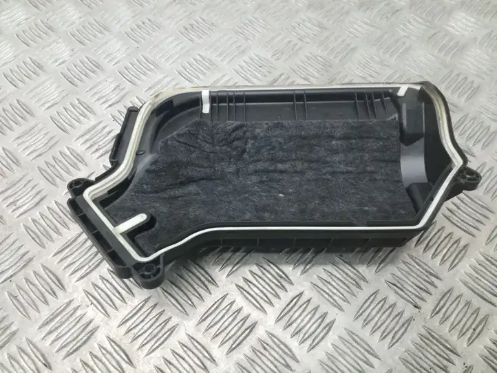 Audi A4 S4 B8 8K (2007 - 2011) 8K2907613B Крышка ящика предохранителей — фото 5