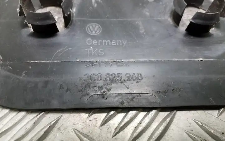 Volkswagen PASSAT B7 (2011 - 2014) 3C0825968 Прочие детали днища — фото 4
