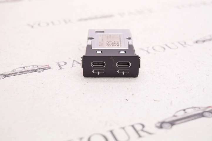 8711938 BMW X1 F48 F49 USB jungtis