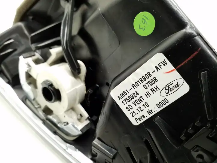 Ford C-MAX II (2010 - 2015) AM51R018B08AFW Боковой воздушный дефлектор — фото 4