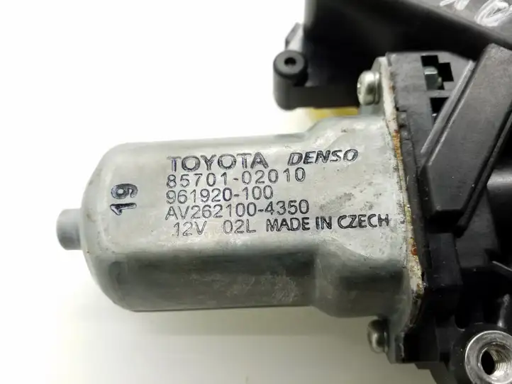 Toyota Avensis T270 (2009 - 2012) 8570102010 Стеклоподъемник задней двери — фото 4